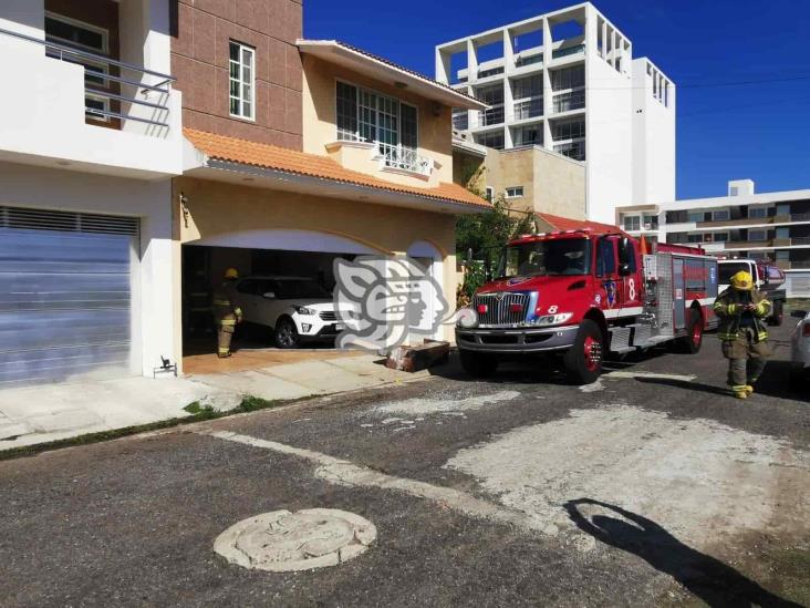 Se registra incendio dentro de vivienda en Boca del Río
