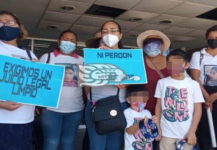 Realizan audiencia de ex agentes de SSP por desaparición forzada en Coatzacoalcos