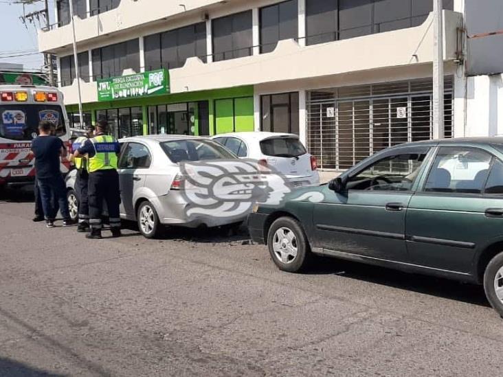 Se registra accidente entre dos unidades en avenidas Lafragua