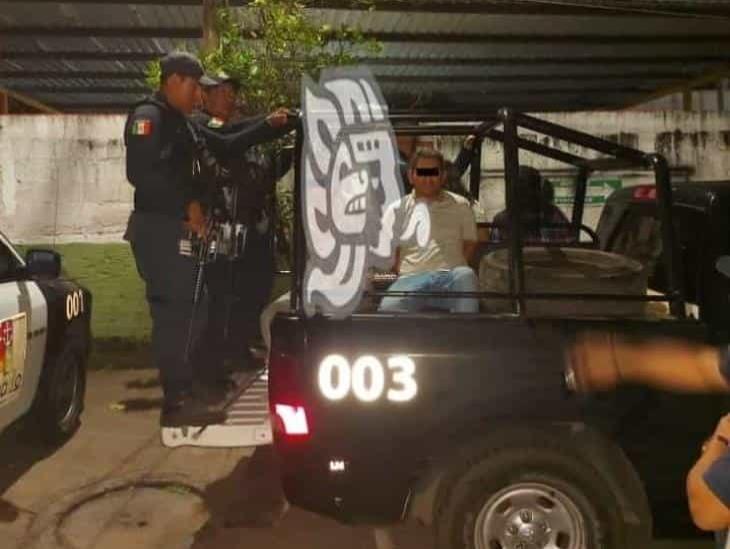 Detienen a 4 presunto asaltantes tras robar tienda de conveniencia en Alvarado