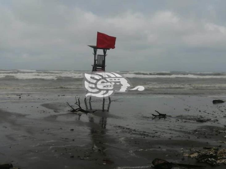 Por efectos del FF 46, colocan bandera roja en playas porteñas