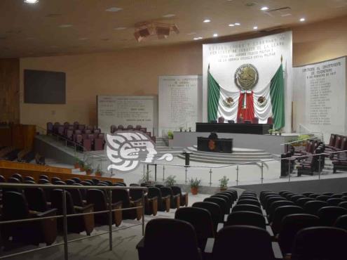 Lluvia de licencias en Congreso de Veracruz de cara a la elección