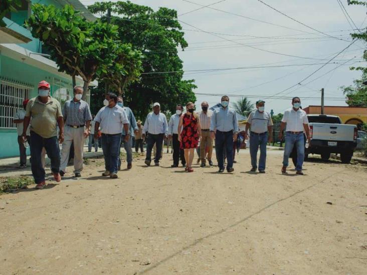 Presenta alcalde de Cosamaloapan, paquete  de obras 2021