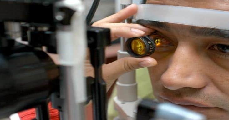 Impulsa IMSS jornadas oftalmológicas para corregir cataratas