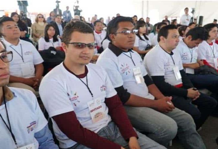 Corrupción en Jóvenes Construyendo el Futuro afecta a 450 becarios en Veracruz