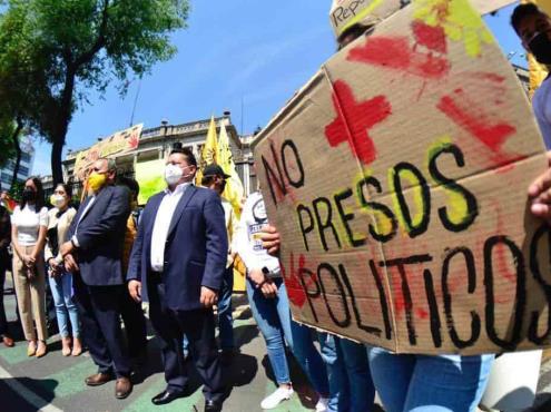 Frente a Segob, exige PRD Veracruz liberación de Rogelio ‘N’