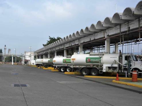 Pemex amplía desarrollo petrolero en Poza Rica