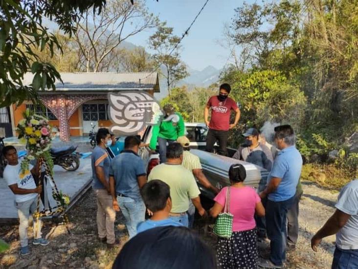 Llegan a Zongolica 4 cuerpos de veracruzanos muertos en accidente en Sonora