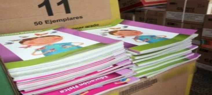 “Queremos que la educación sea científica”: AMLO; pide reformar libros de texto