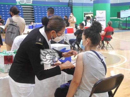 Sólo personas de 30 a 39 años deben registrarse para vacuna en Veracruz: Huerta