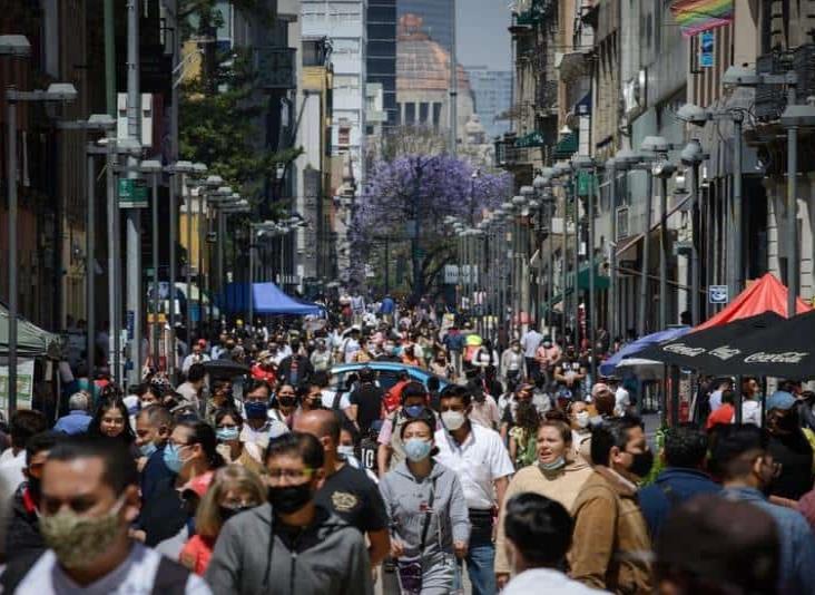 Economía mexicana tiene en febrero su peor caída mensual desde mayo de 2020