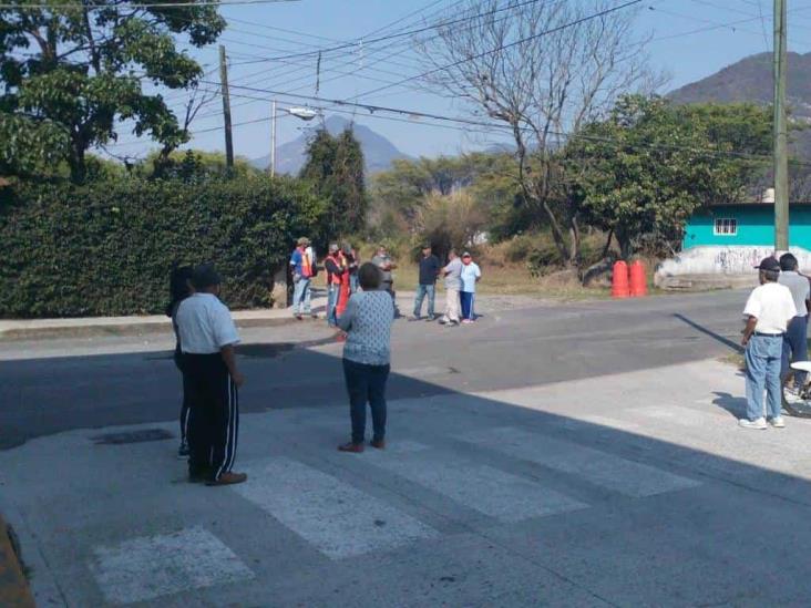 En Mendoza, vecinos protestan contra destrozos de la CAEV