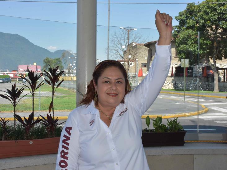Para conocer necesidades, Corina Villegas recorre municipios del distrito 15