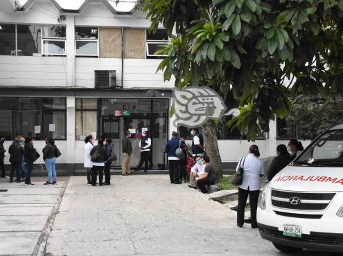 Médico en Orizaba, grave por COVID-19; culpan a titulares de la JS VII