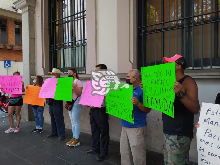 Vecinos de la colonia Revolución, en Xalapa, piden al Gobierno apoyo tras inundación