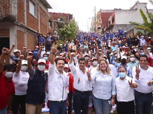 Contagios llevan a Xalapa a naranja y candidatos no acatan medidas sanitarias