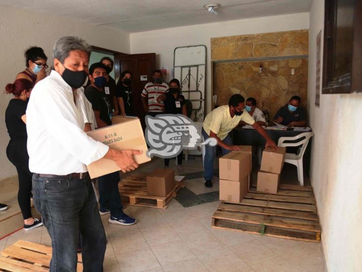 OPLE de Coatzacoalcos recibió 217 mil boletas electorales