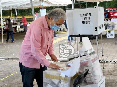 Hubo ‘acarreados’ durante jornada electoral en Xalapa: Hipólito
