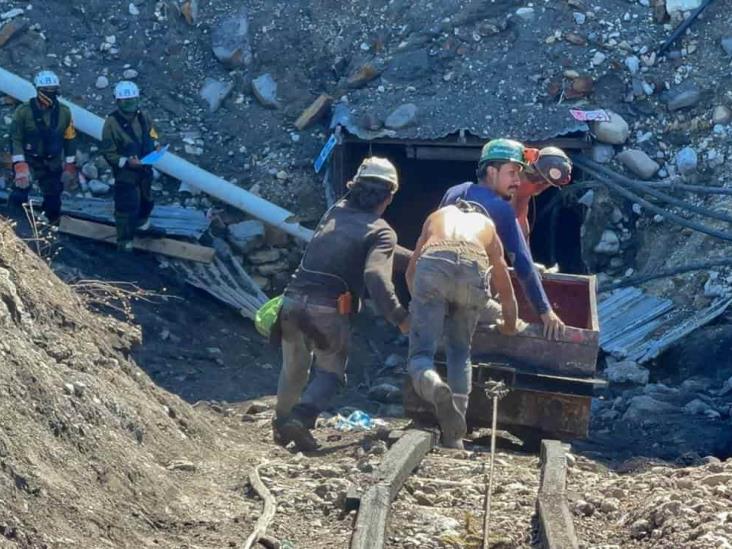 Termina rescate de cuerpos de los 7 mineros atrapados en Múzquiz