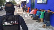 Caen más de 30 presuntos roba casillas en Coatzacoalcos