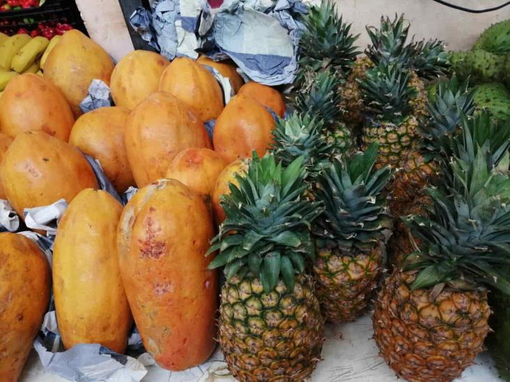 Previo a Día de Muertos, incrementa el precio de frutas