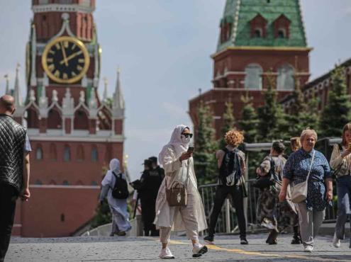 Moscú refuerza medidas por aumento de contagios de Covid-19