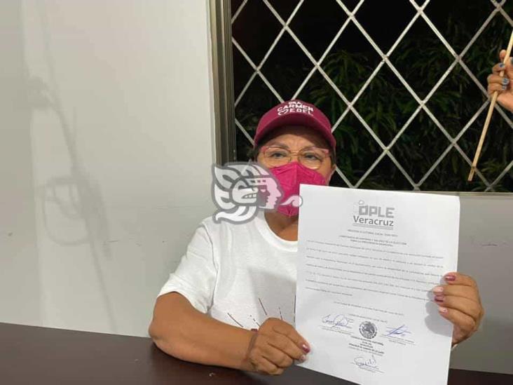 Ya tiene Minatitlán alcaldesa electa: Carmen Medel