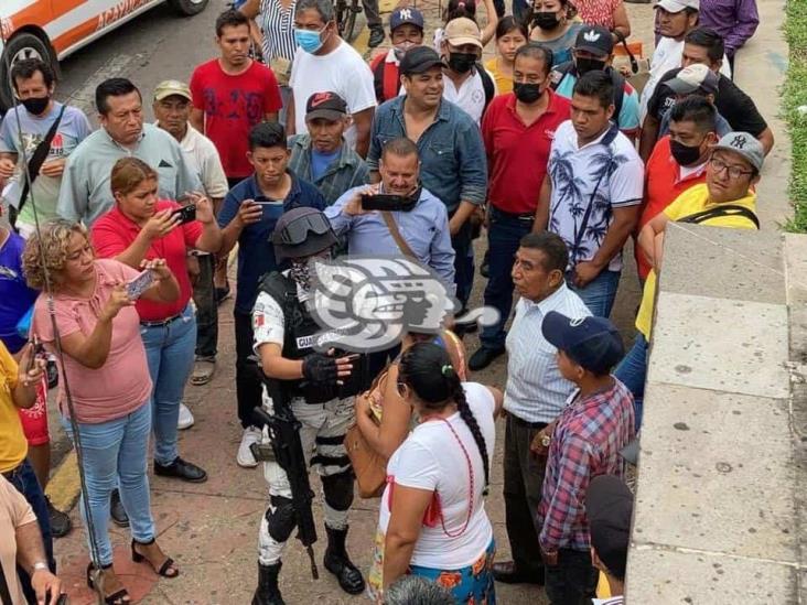 Capturan y casi linchan a ladrón en Acayucan