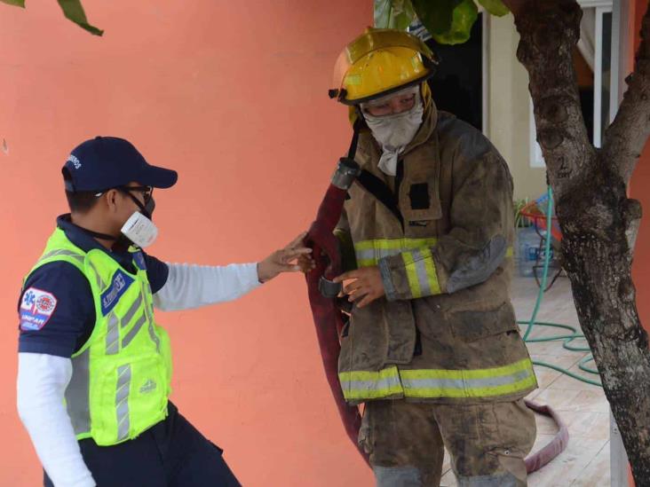 Se registra incendio al interior de vivienda en Boca del Río