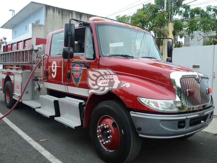 Se registra incendio al interior de vivienda en Boca del Río