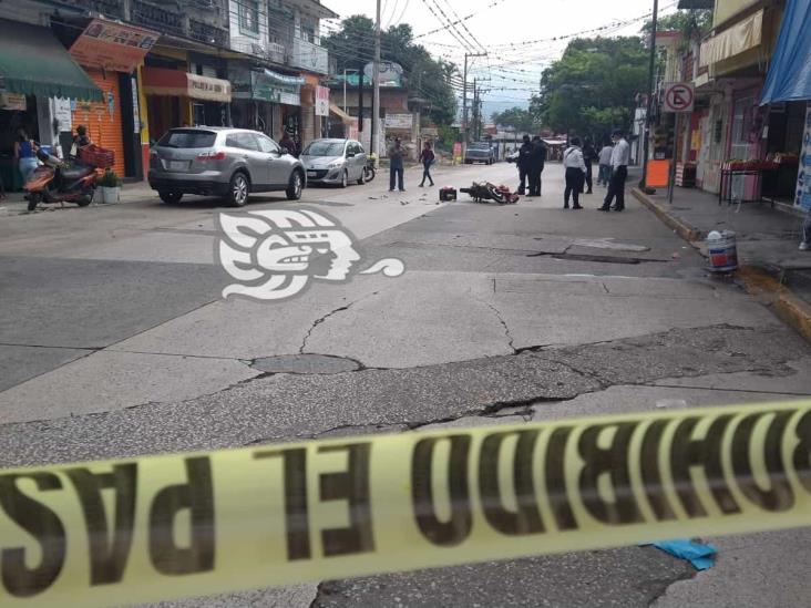 Camioneta atropella a joven repartidor de comida en Fortín