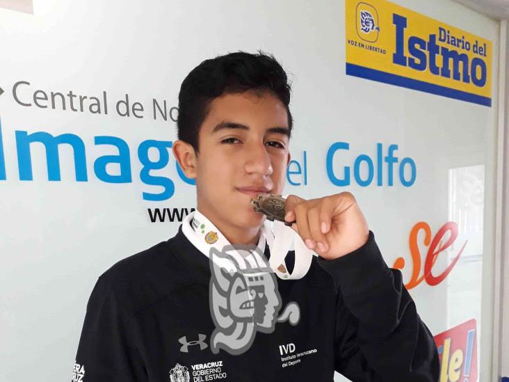 ¡Corre por sus sueños! Ramón Antonio se prepara para el Nacional de Atletismo