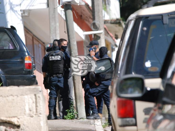 A golpes, matan a un hombre en vivienda de Xalapa en colonia Mártires de Chicago