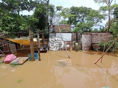 Monitorean el río San Juan; deja afectaciones en Isla y Rodríguez Clara