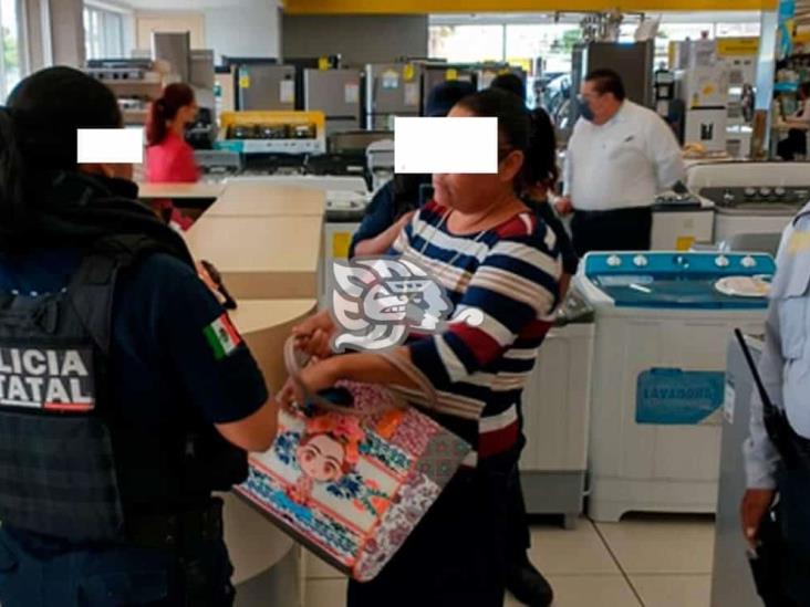 Capturan a fardera en tienda departamental de Coatzacoalcos