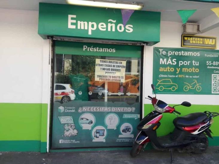 Par de sujetos irrumpen casa de empeño en Veracruz