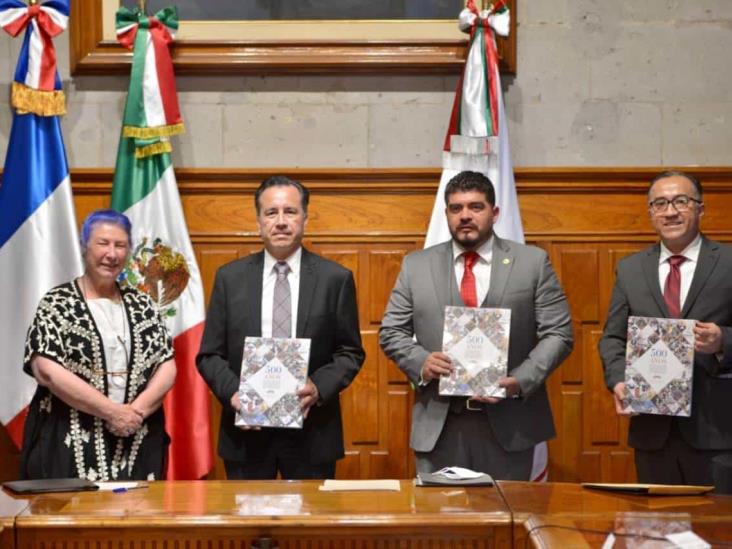 Firman convenio para enseñanza del francés en escuelas de Veracruz