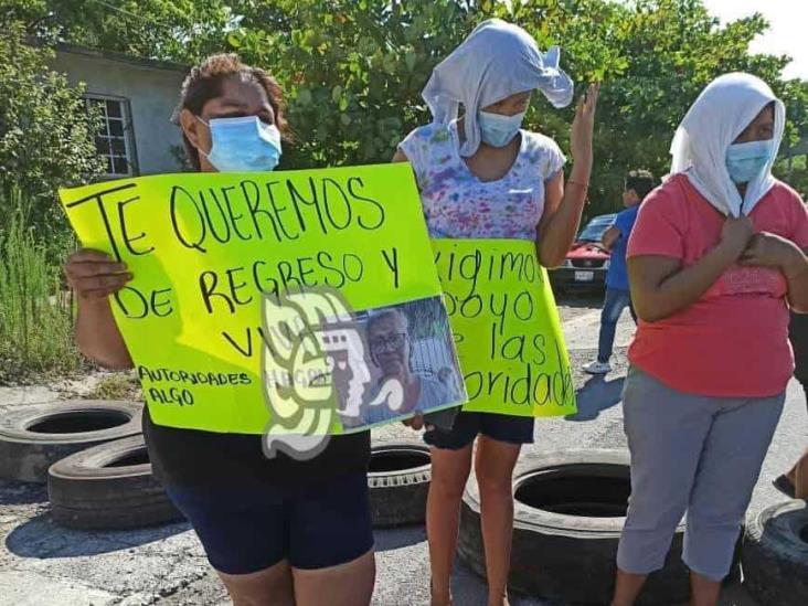 Doña María desapareció en la zona norte; familiares cierran la Poza Rica-Cardel