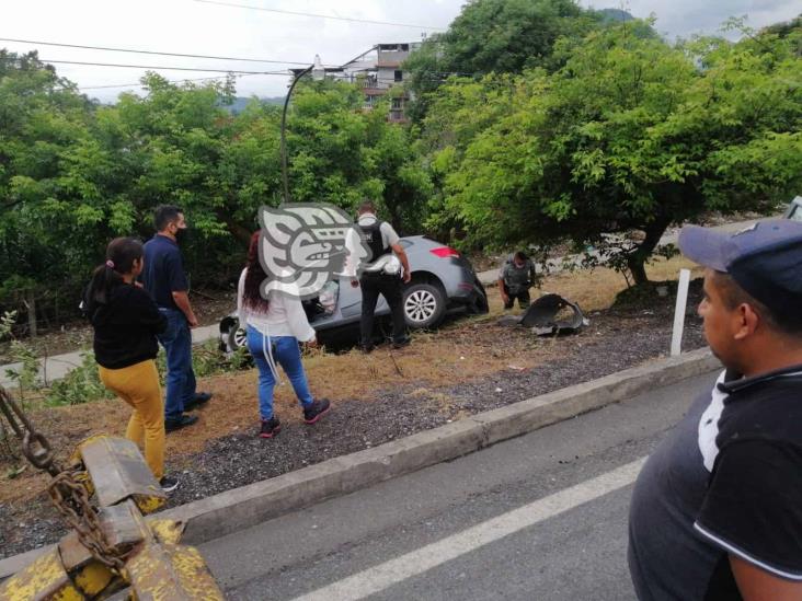 Fuerte accidente en carretera de Ixtac deja un ciclista lesionado