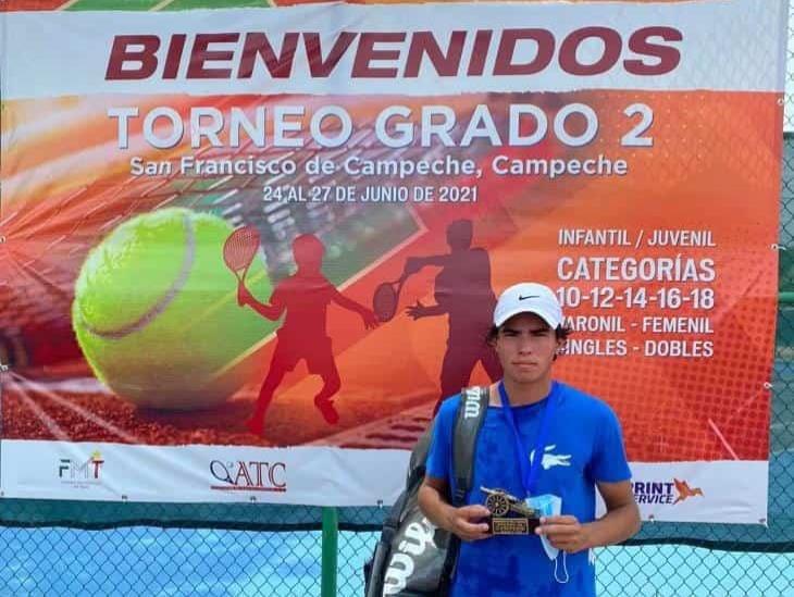 Se corona Aguilar en torneo de tenis