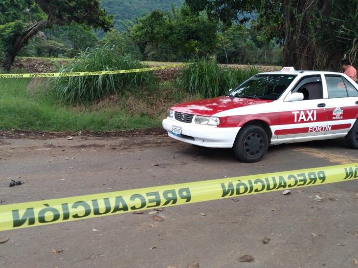 Entre disparos, comando armado levanta a taxista y pasajero en Fortín