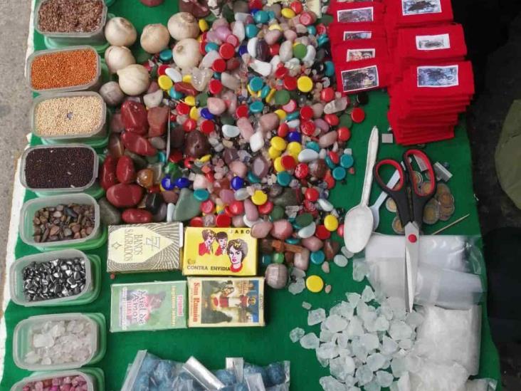 Repuntan ventas de amuletos para la salud en Veracruz