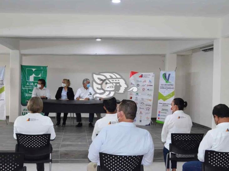 Firman convenio COVEVAPRO, AMPI y AIMAC