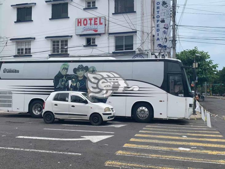 Grupo de los Caracoles retira su autobus por próximos compromisos