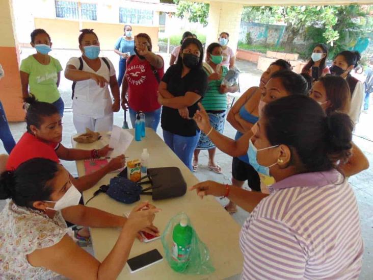 Denuncian cobros excesivos en escuela de Medellín de Bravo