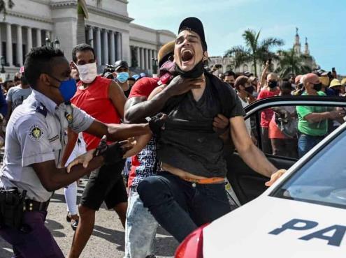 CIDH denuncia uso de la fuerza policiaca durante protestas en Cuba