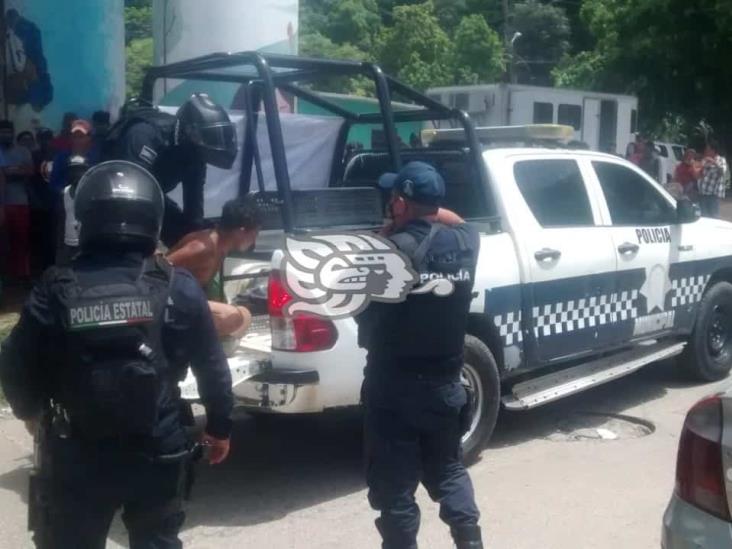 Arrestan a centroamericano en Coatzacoalcos por alterar el orden