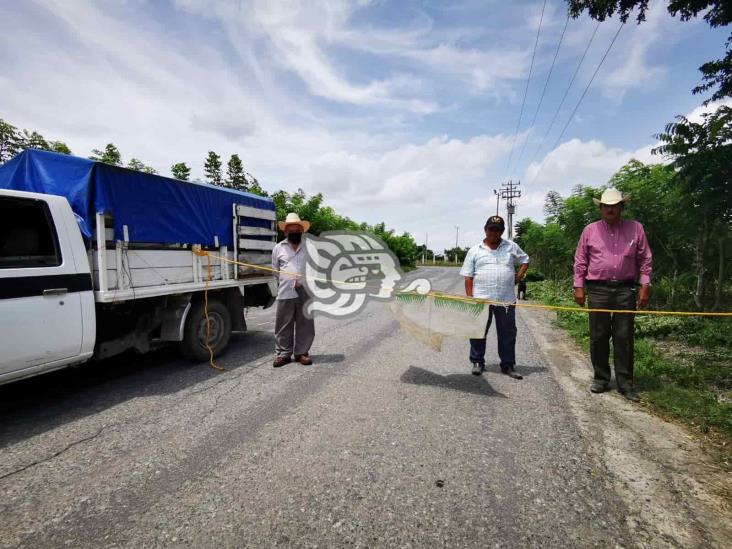 Campesinos bloquean acceso a Pemex en comunidad de Papantla