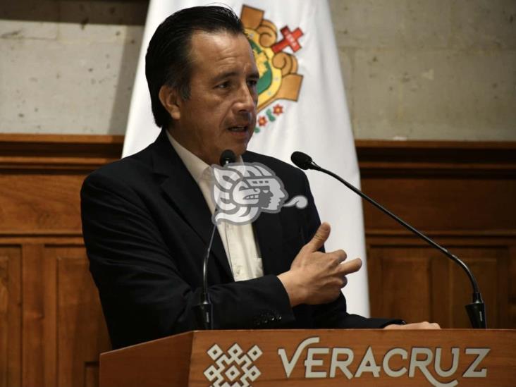 Confirma gobernador arribo de más vacunas a Veracruz; son para sector 30-39