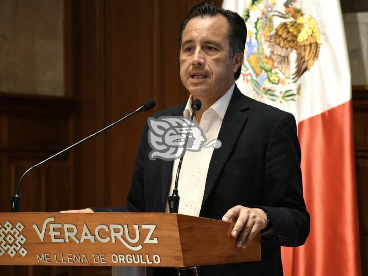 Confirma gobernador arribo de más vacunas a Veracruz; son para sector 30-39